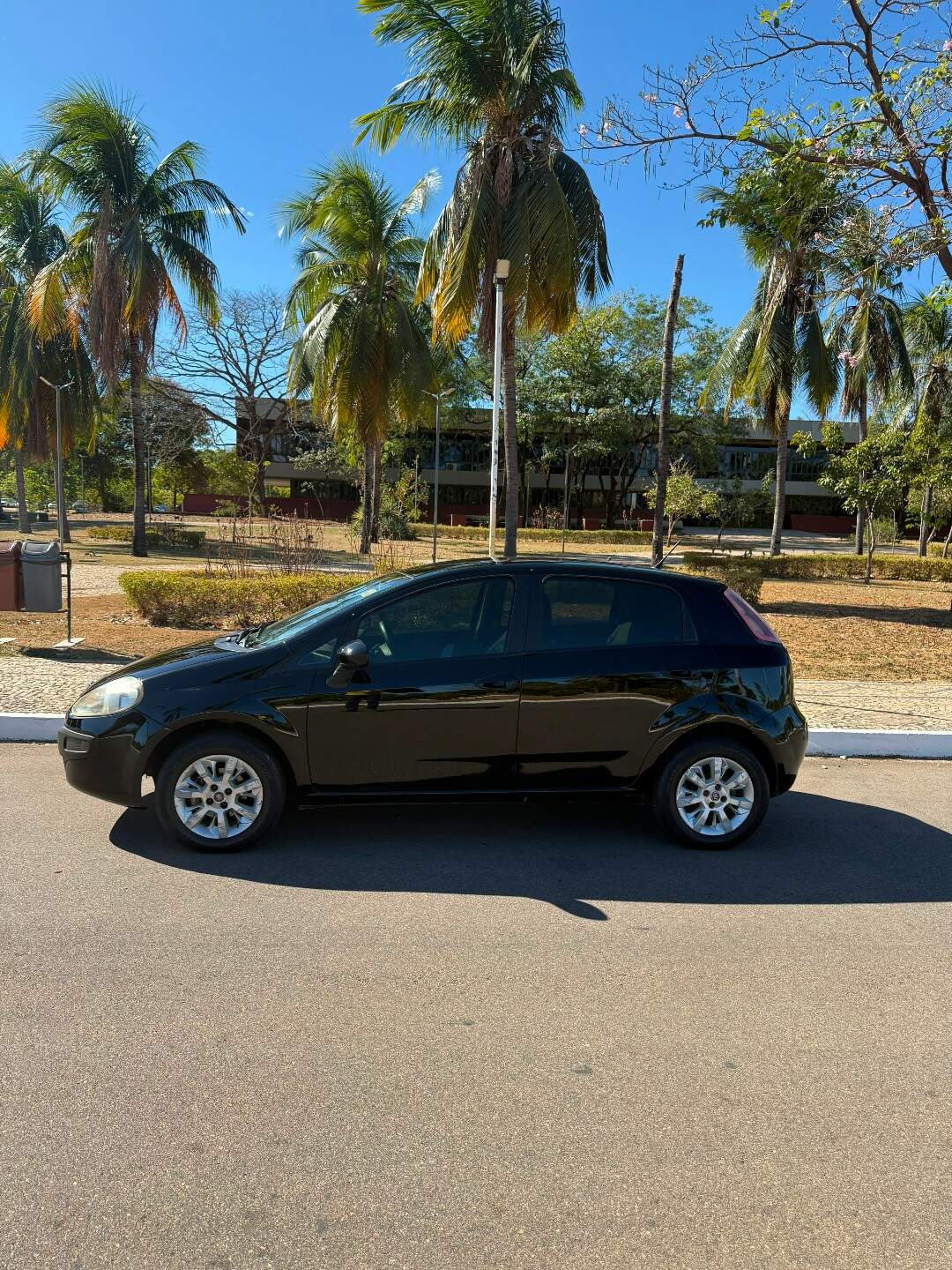 Foto número 127563 do veiculo